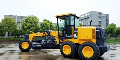 ĐẠI LÝ MÁY SAN GẠT KOMATSU LIÊN DOANH BÁN MÁY SAN GD655